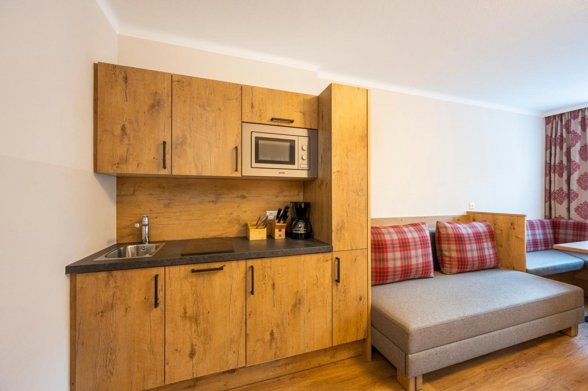 Ferienhotel Gasthof Zur Post Untertauern Exterior photo